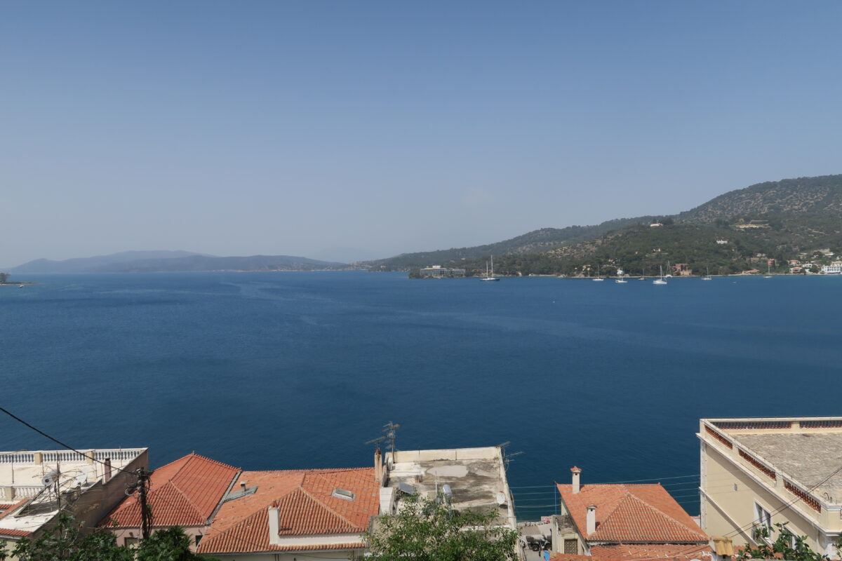 お盆期間中営業時間のお知らせ